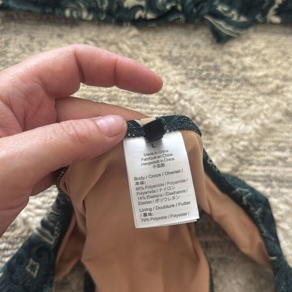 J Crew Two-Piece Bikini Swimsuit in Ratti Midnight Paisley | Sz L - Picture 7 of 9